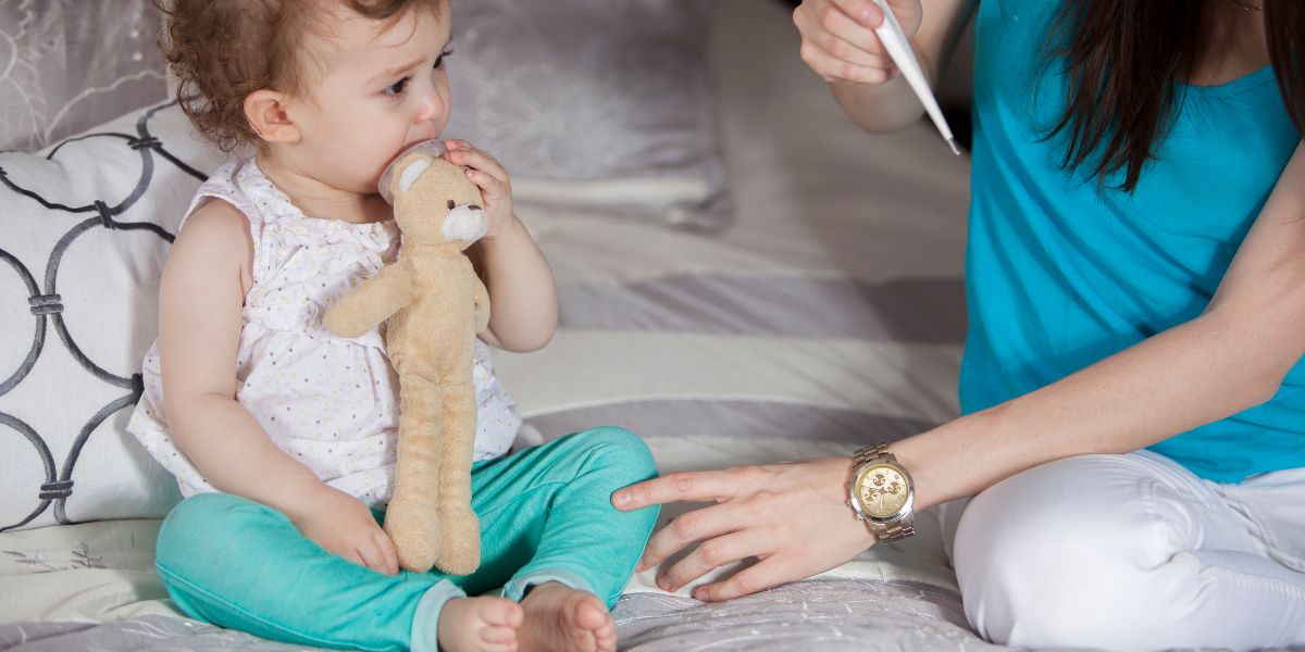 Comment faire baisser la température d'un bébé